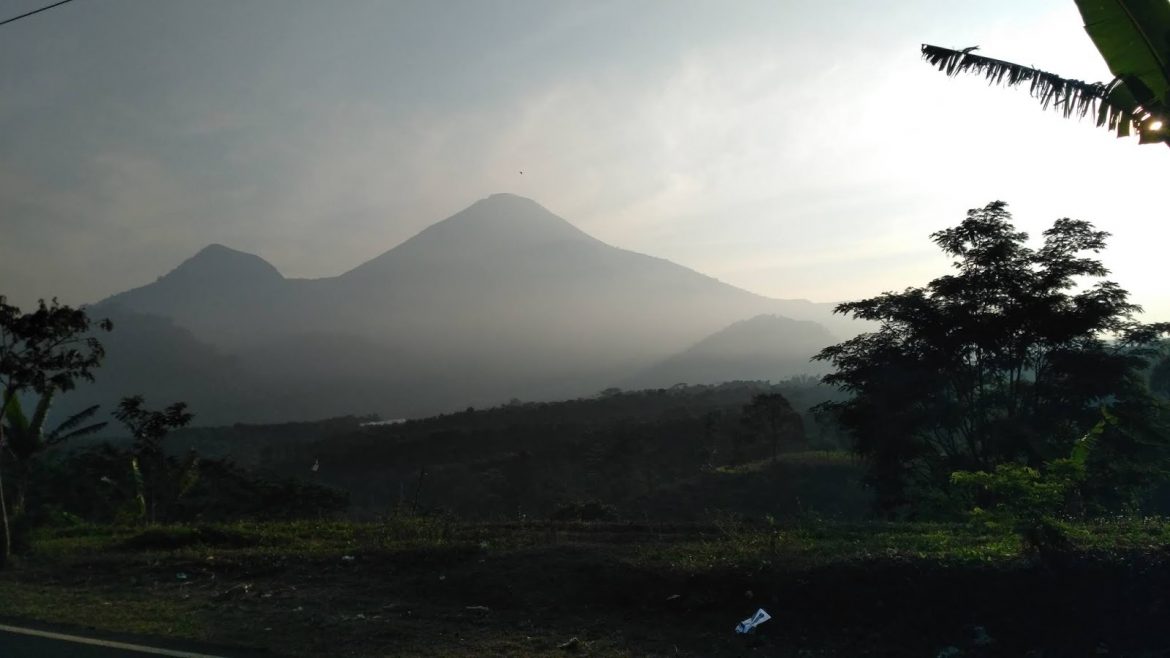 Gunung Penanggungan, Konon Tempat Ngangsu Kawruh Prabu Airlangga