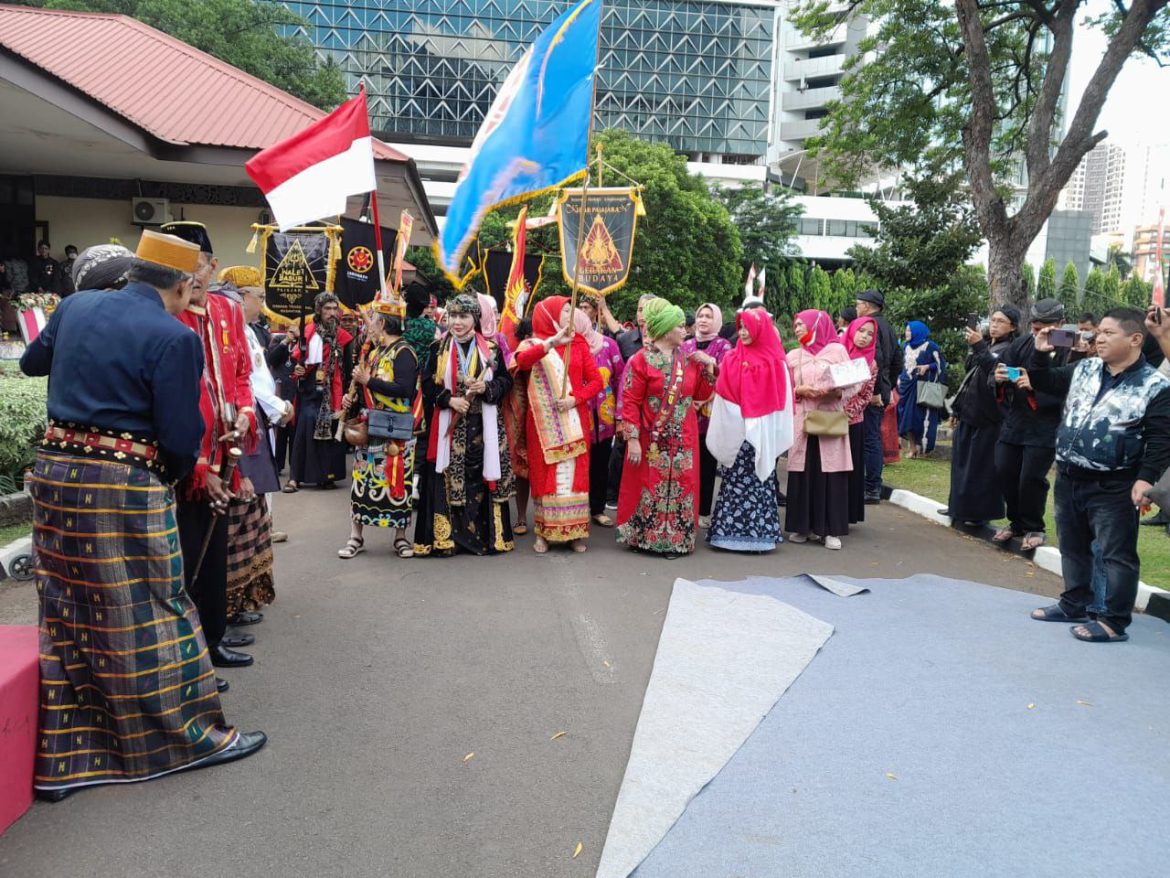 Acara Kenduri dan Kirab Agung di Hadiri Para Raja dan Sultan Nusantara