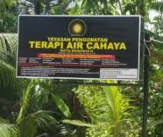 Yayasan Pengobatan Terapi Air Cahaya Banyak di Kunjungi Pasien