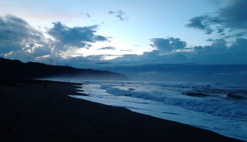 Pantai Wingit Gerbang Istana Ratu Kidul