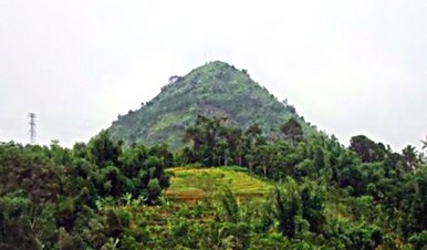 Gunung Kemukus, Makam Bangsawan Majapahit Menjadi Ajang Ritual Seks