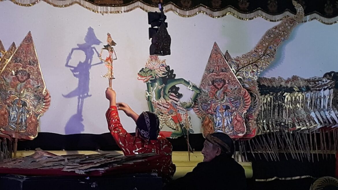 Konser Wayang Milenial Jakarta Meriahkan Hari Sumpah Pemuda Ke- 95, Mbabar Lakon: Tumuruning Wahyu Kanalendran